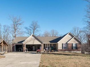 491 Winding Woods Dr, Troy, MO 63379