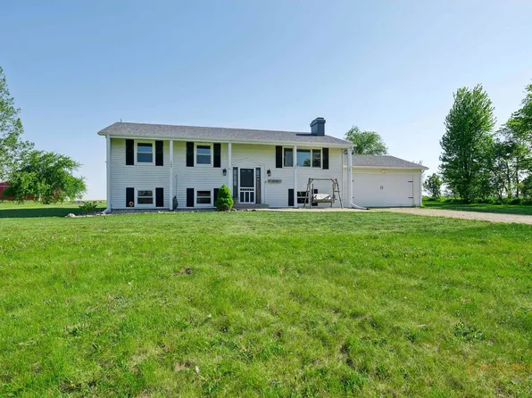 12521 E High Rd, Davis Junction, IL 61020