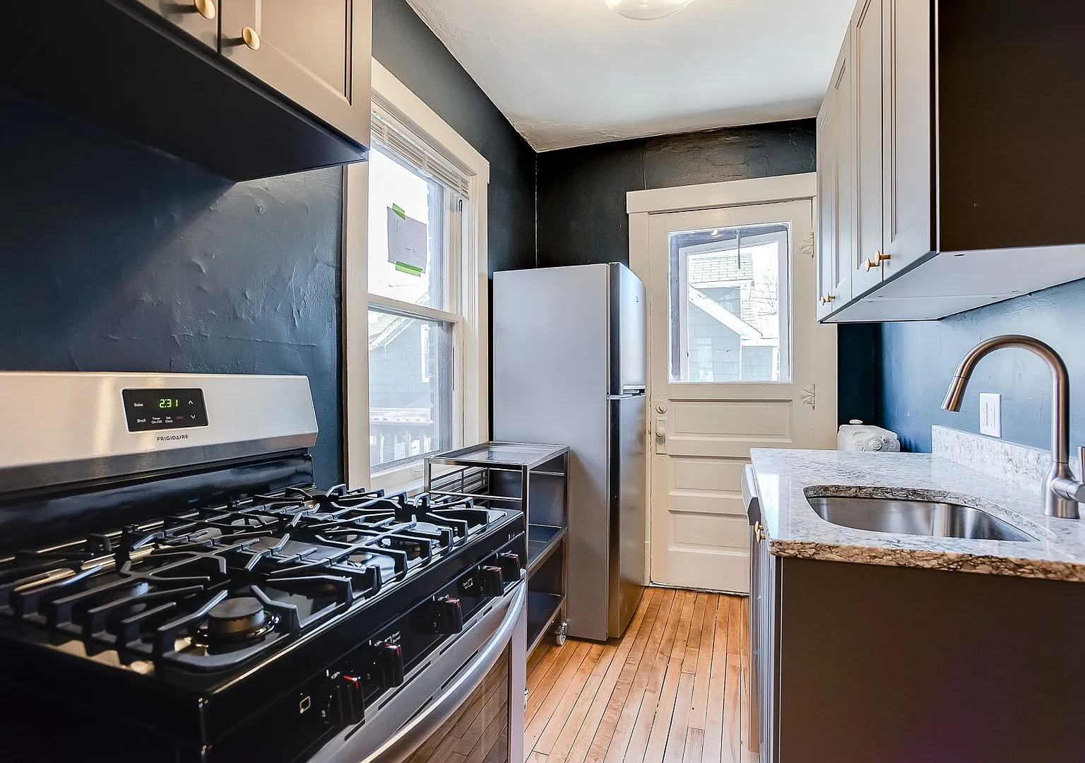 424 Smith — Photo 1