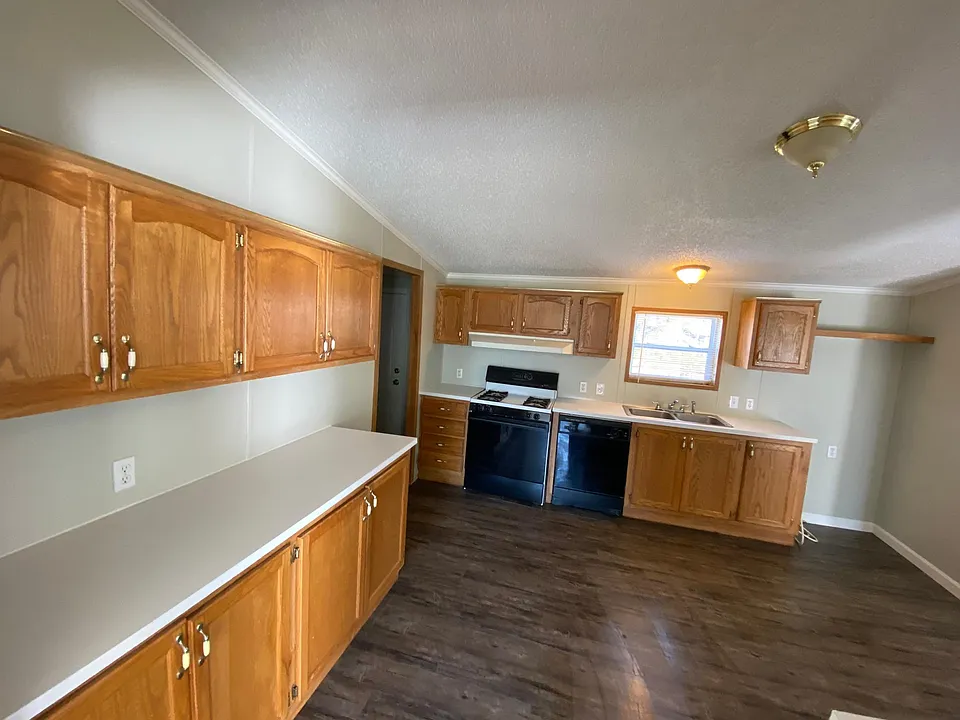 7033 E Mount Morris Rd
