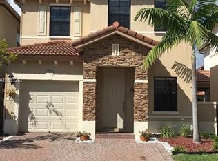 22792 SW 88th Pl, Cutler Bay, FL 33190