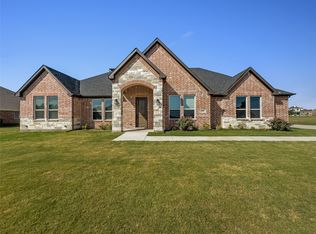 302 Derick Dr, Fate, TX 75189