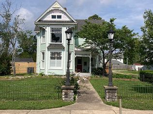 714 S 3rd St, Rogers, AR 72756