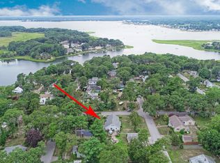 10 Camp St, Wareham, MA 02571