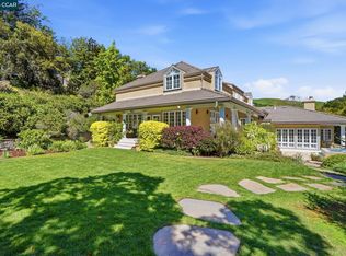 45 Merrill Cir N, Moraga, CA