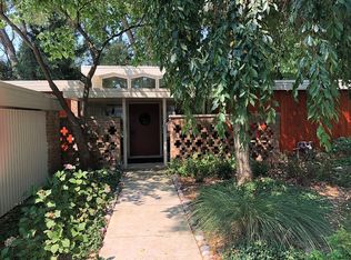 643 Melody Ln, Naperville, IL