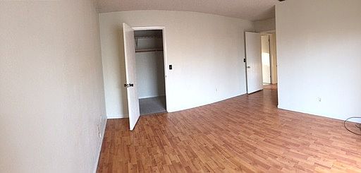 4th image of 8308 Summer Sunset Dr