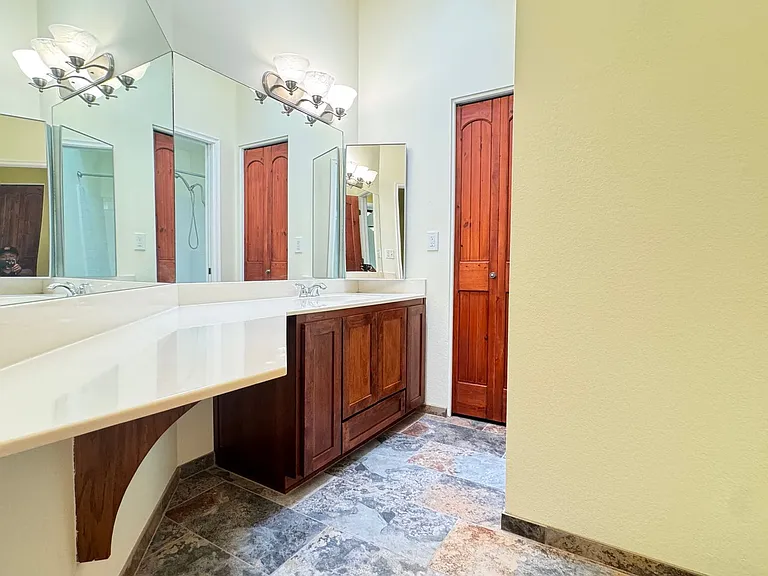 6208 N Rockglen Rd — Photo 12