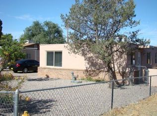 3039 Quincy St NE, Albuquerque, NM 87110