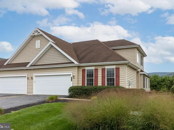 118 Beacon Cir, Boalsburg, PA 16827