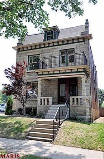 1st image of 3634A Botanical Ave