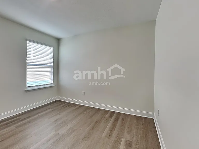 1040 Grafton Ridge Dr — Photo 18