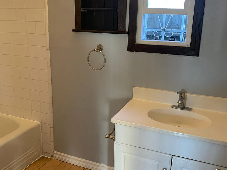 1401 Constance St #3 — Photo 6