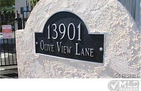 2nd image of 13901 Olive View Ln Unit 11