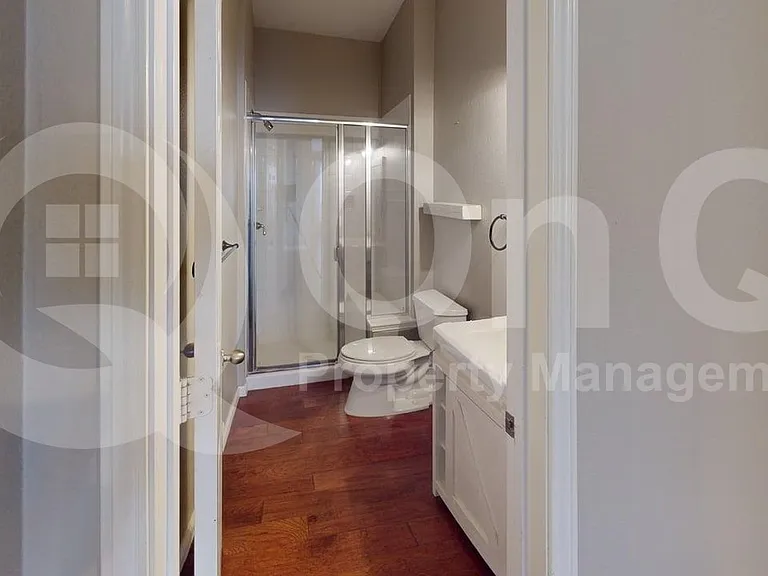 11281 Balcones Dr — Photo 22
