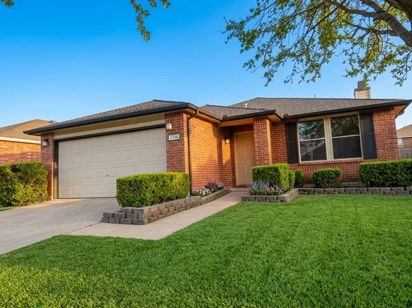 1110 Doc Holliday Dr, Anna, TX 75409