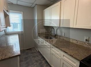 768 Plymouth Ave #1E, Fall River, MA 02721