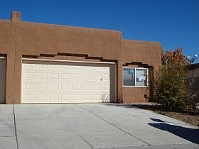 1st image of 424 Garden Ave SW