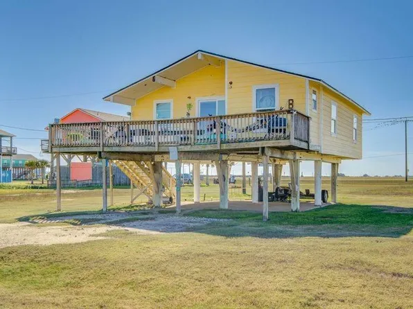 13219 Buccaneer Pkwy, Freeport, TX 77541