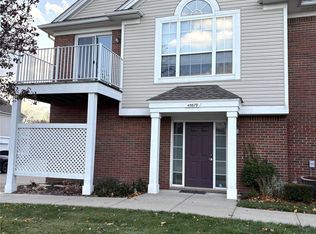 45679 Heather Ridge Dr, Macomb, MI 48044