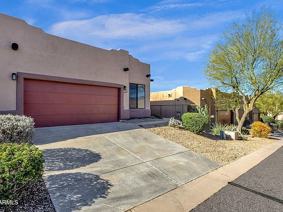 4th image of 6067 E Knolls Way S