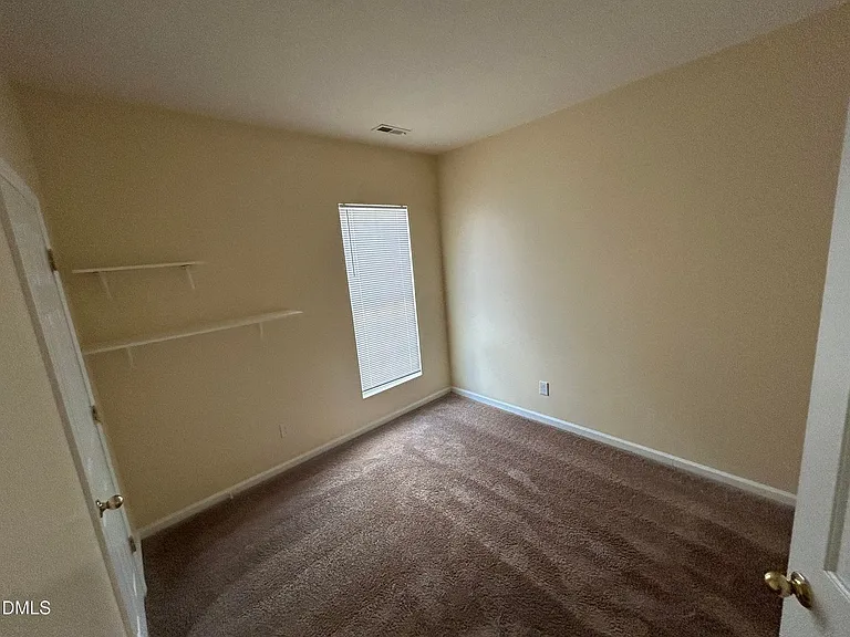 105 Tortoise Ln — Photo 11