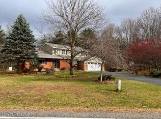 161 Parkhurst Rd, Gansevoort, NY 12831