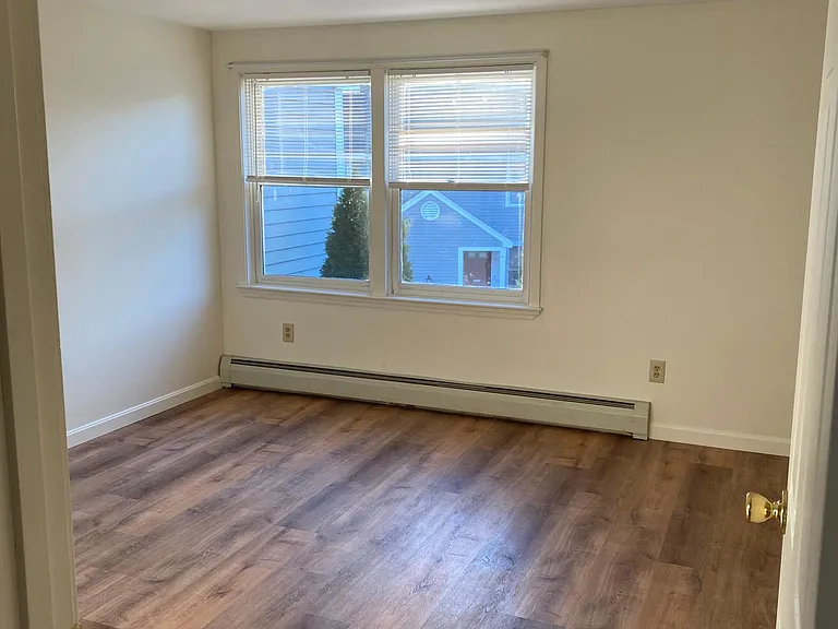 Oak Terrace Townhomes — Photo 31