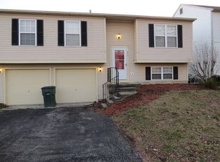 879 Robmeyer Dr, Columbus, OH 43207