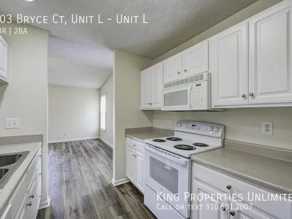 803 Bryce Ct APT L, Wilmington, NC 28405