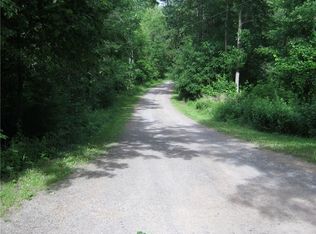 5766 Pine Valley Dr, Newark, NY 14513