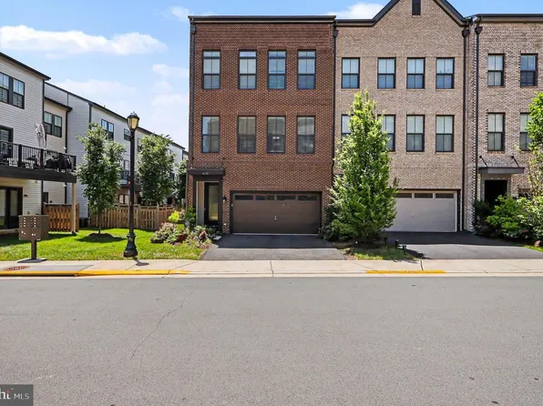42361 Vancouver Ter, Ashburn, VA 20148