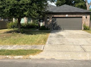 8150 Sharondale Dr, Houston, TX 77033