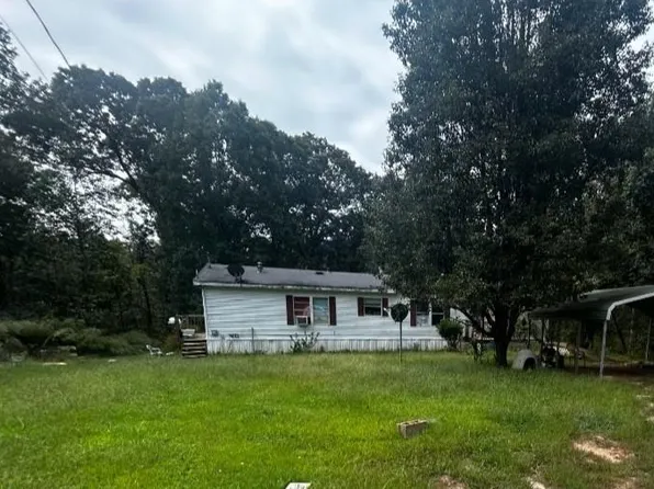125 Lewis Crump Rd, Carnesville, GA 30521