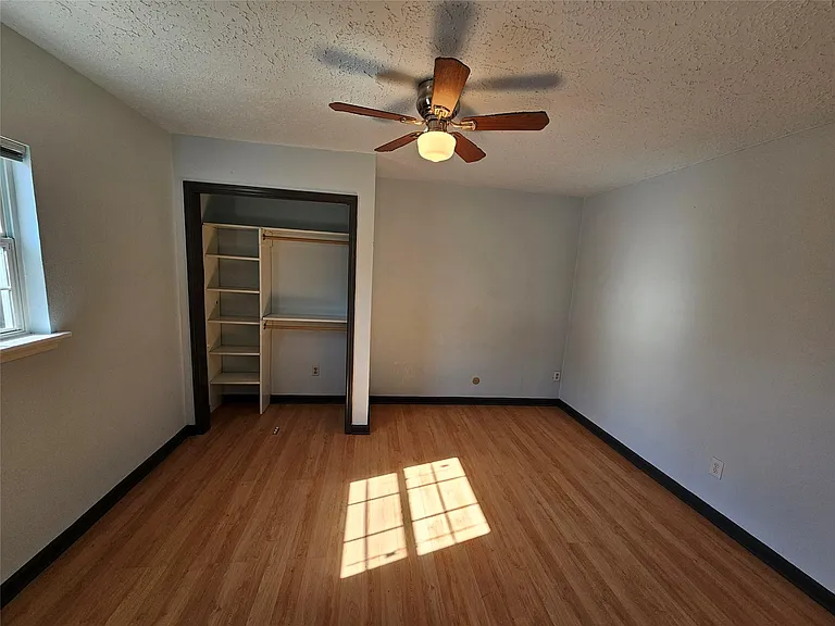8319 Wind Veil Dr — Photo 30