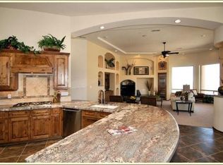 26 Desert Sky Rd SE, Albuquerque, NM 87123