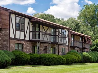 Somerset Mews, Somerset, NJ 08873