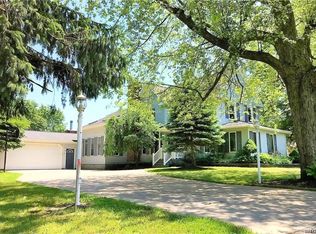 4611 Shisler Rd #2, Clarence, NY 14031