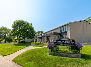 8232 Karam Blvd UNIT 2, Warren, MI 48093