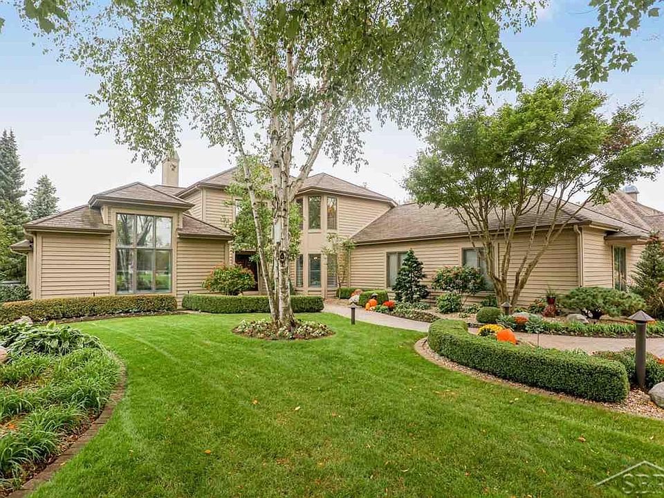210 Golfview Dr, Saginaw, MI 48638 MLS 50057763 Zillow