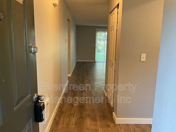 2nd image of 2195 West Ave #257