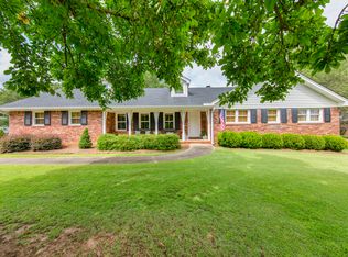 2802 Skyland Dr, Snellville, GA