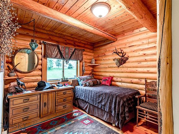 17th image of this home