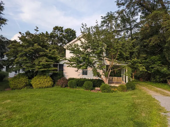 123 Thanksgiving Ln, Montoursville, PA 17754
