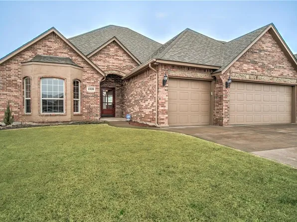 2320 NW 151st St, Edmond, OK 73013
