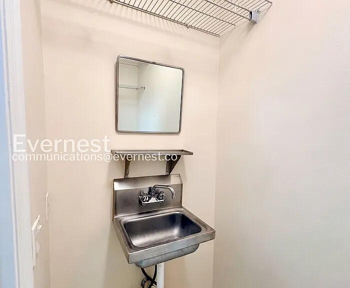 5609 Rosewall Cir — Photo 21