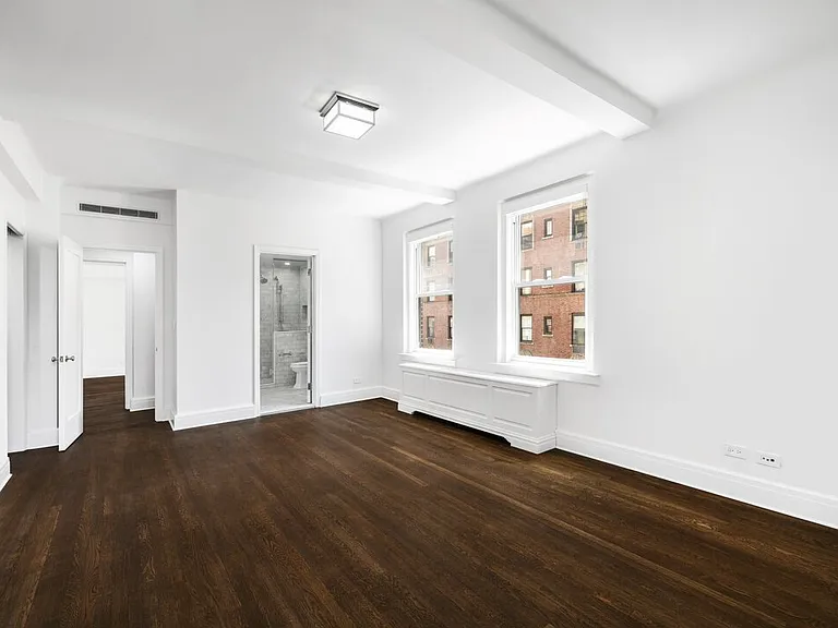 1085 Park Ave #3B — Photo 15