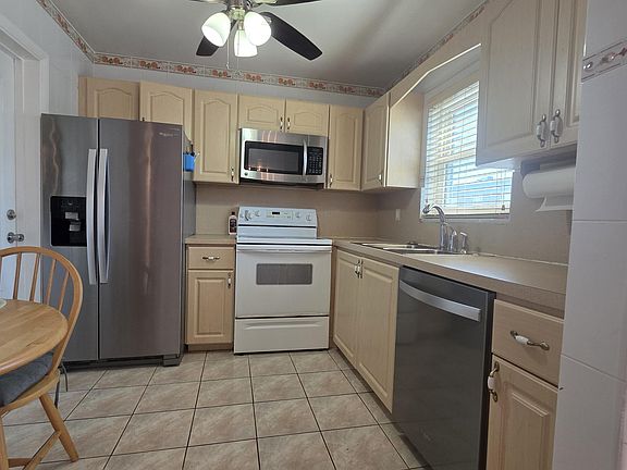 4th image of 5300 Washington Street #G221