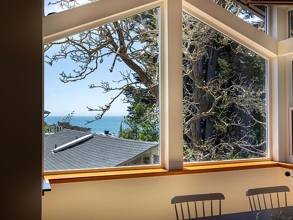 2nd image of 155 Buena Vista Avenue