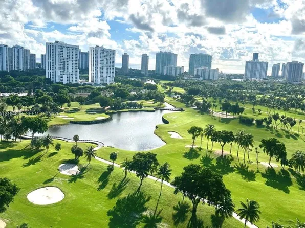 20335 W Country Club Dr, Miami, FL